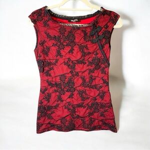 Elegant Red and Black Lace Tank Top